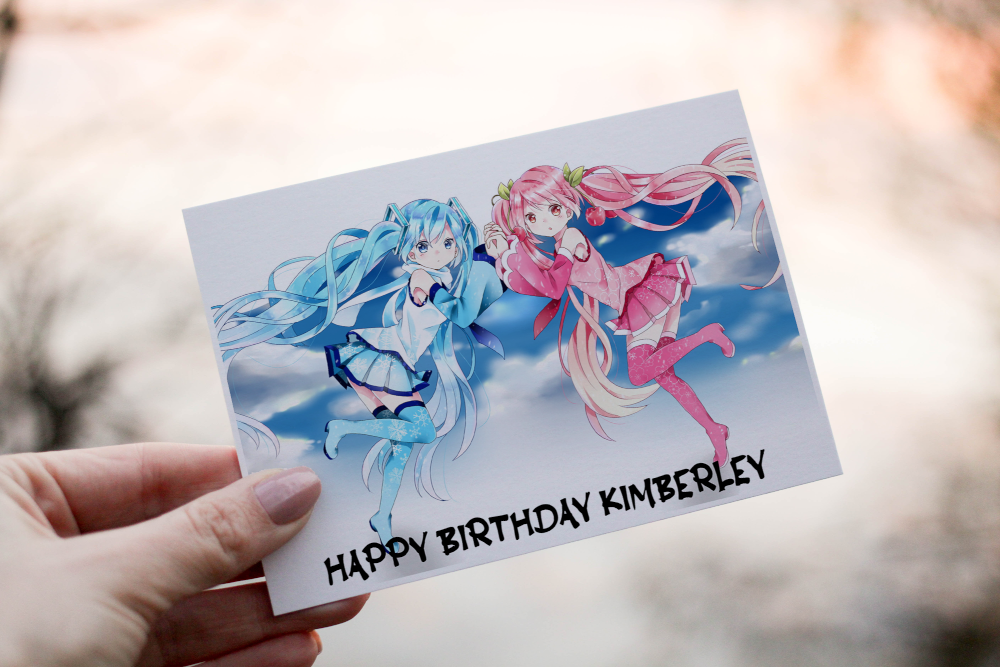 Cerdyn Pen-blwydd Anime Miku – Dau Gymeriad yn yr Awyr