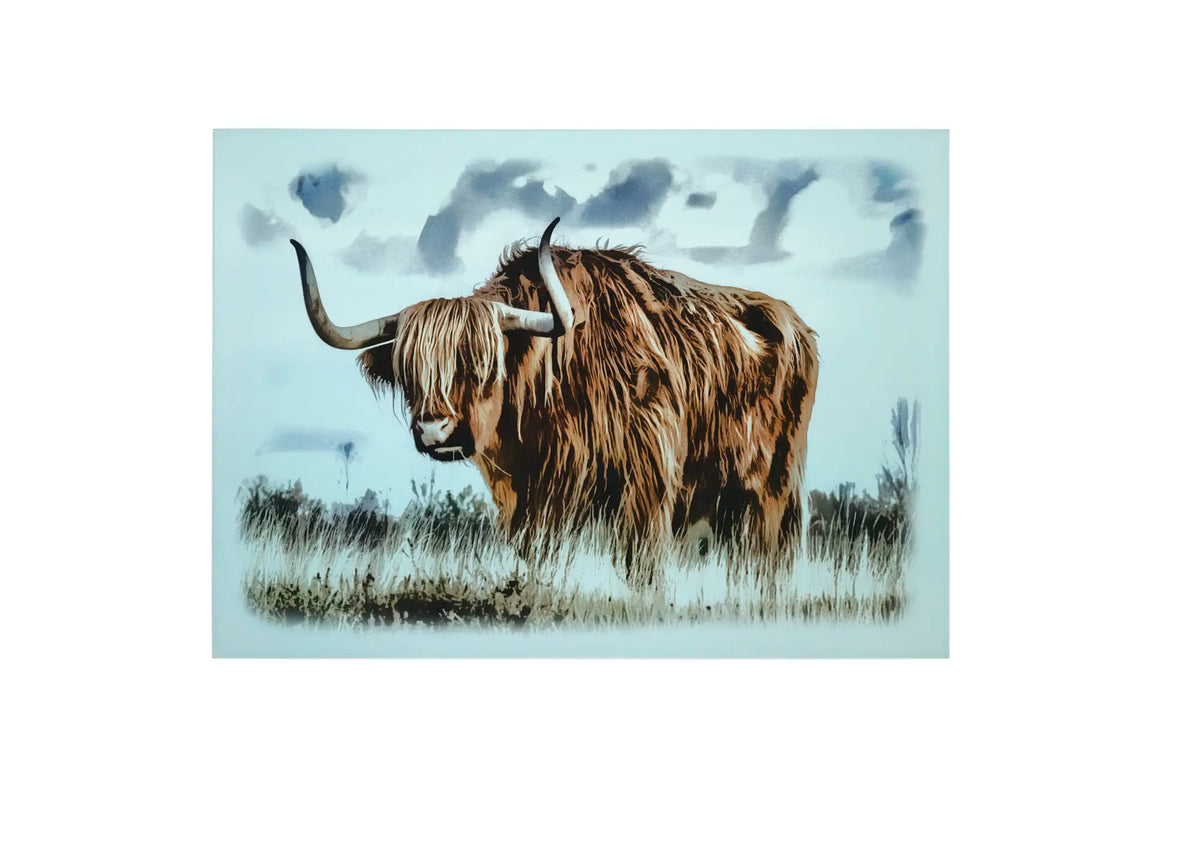 Bwrdd Torri Gwydr Buwch yr Ucheldir yn y Gaeaf, yn dangos y dyluniad printiedig