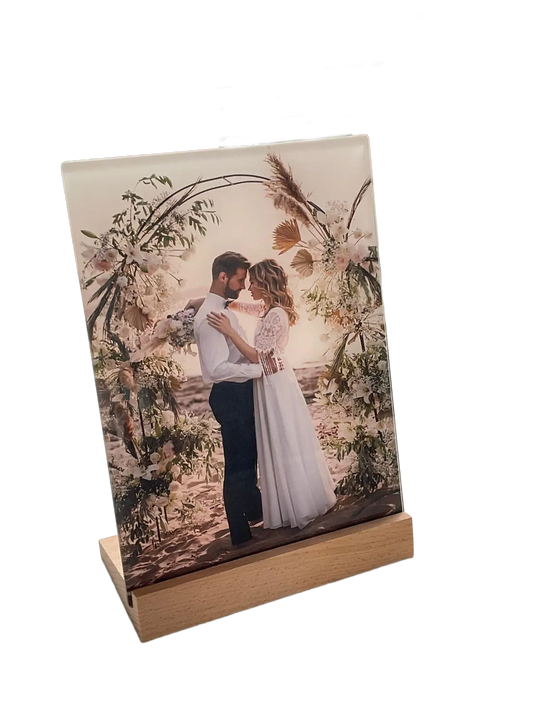 Glass Photo with Wooden Base 15cm x 20cm Glass Photo with Wooden Base 15cm x 20cm