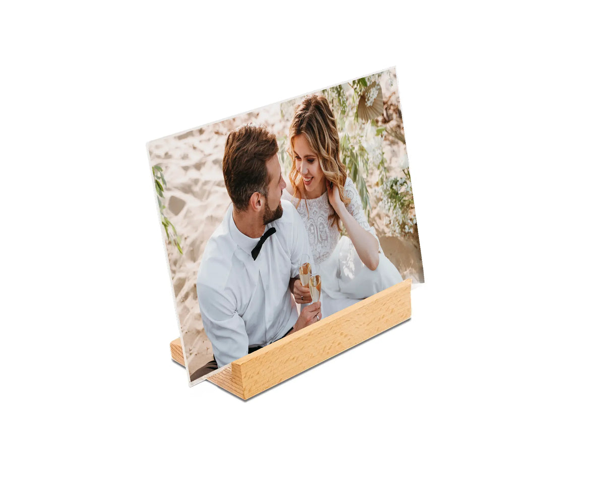 Glass Photo with Wooden Base 15cm x 20cm Glass Photo with Wooden Base 15cm x 20cm